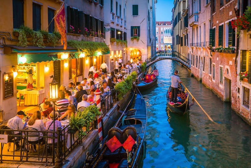 4 Romancing your Ventian Adventure